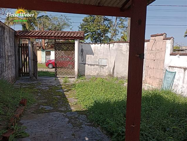 OPORTUNIDADE DE NEGÓCIO CASA COM 02 DORMS LADO PRAIA POR APENAS 180 MIL 378